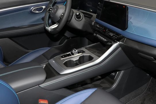 Gac Emzoom Luxury 1.5T DCT
