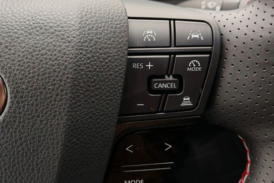 Toyota C-HR GR Sport 2.0 Hybrid Dynamic Force Plug-in