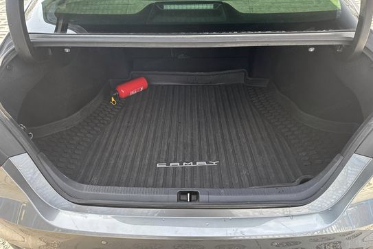 Toyota Camry Executive 2.5 Hybrid