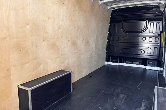 Volkswagen Crafter L4H2