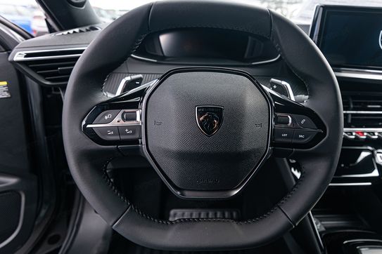 Peugeot 2008 Allure e-DCS 1.2 mHEV