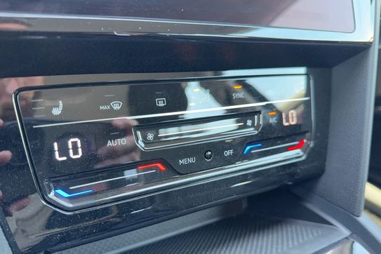 Volkswagen Passat 1.5 TSI EVO Business DSG