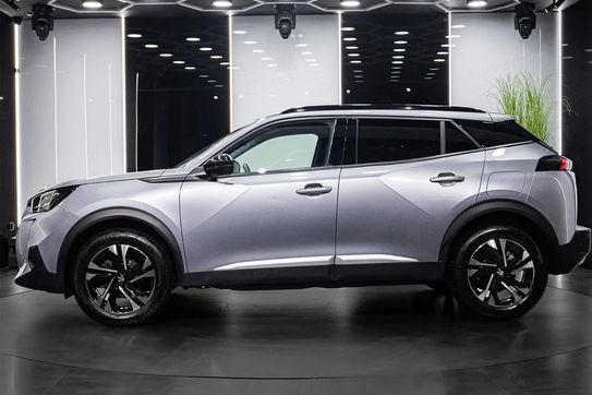Peugeot 2008 PureTech Allure S&S EAT8