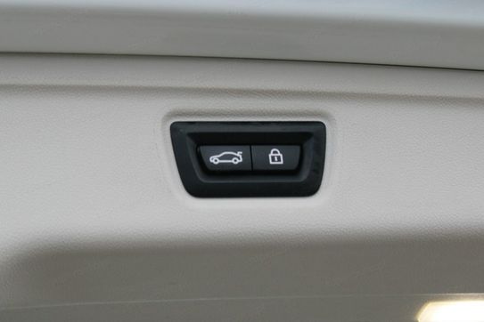 BMW Seria 3 318d mHEV aut