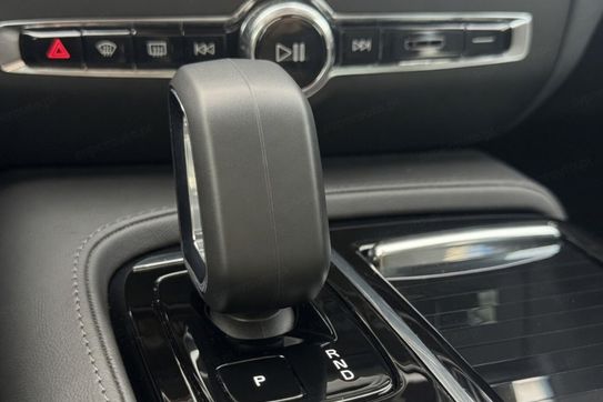 Volvo V60 T6 AWD Plug-In Hybrid Plus Bright aut
