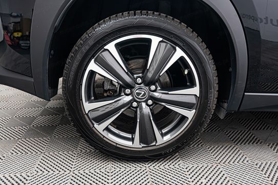 Lexus UX 200 2.0 2WD