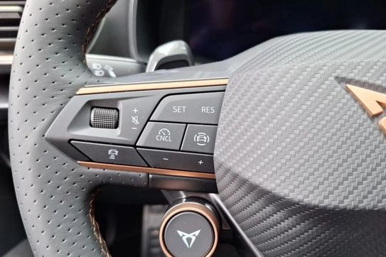 Cupra Leon 1.5 e-TSI DSG