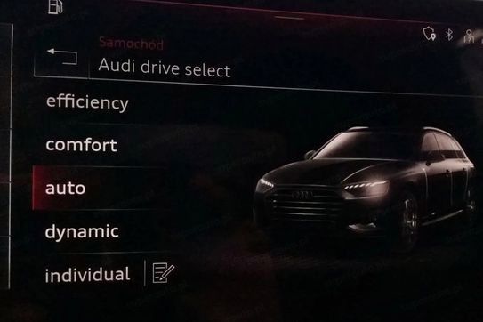 Audi A4 40 TDI Advanced S tronic