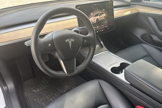 Tesla Model 3 Standard Range Plus