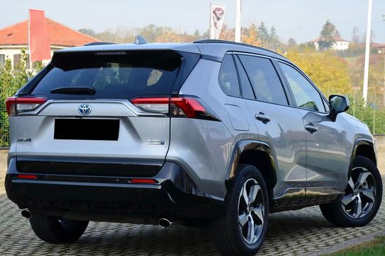 Toyota RAV4 Dynamic 2.5 Hybrid Dynamic Force Plug-in
