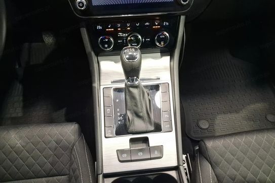 Skoda Superb 2.0 TDI Ambition DSG
