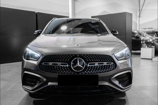 Mercedes GLA 200 AMG Line