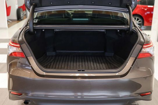 Toyota Camry 2.5 Hybrid Prestige Cvt