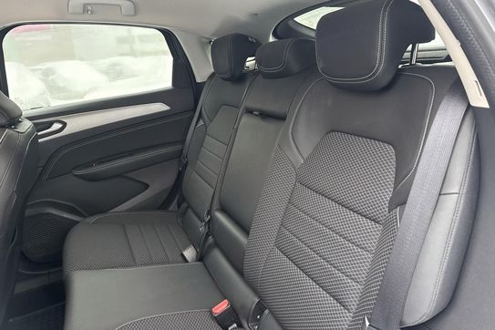 Renault Arkana Intens 1.3 TCe mHEV  EDC