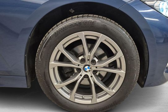 BMW Seria 3 Touring 320d xDrive
