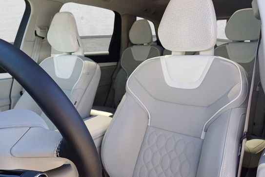Volvo EX90 Twin Motor Performance AWD Ultra 7 os