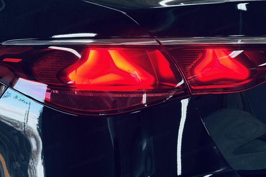 Mercedes Klasa E 220 d 4-Matic AMG