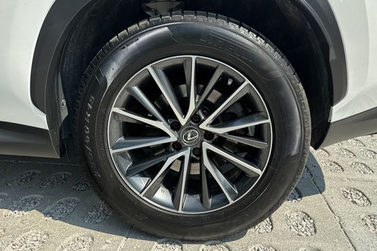 Lexus NX 350h Prestige AWD