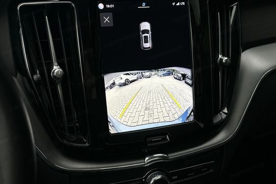Volvo XC60 T6 Plug-In Hybrid AWD Core