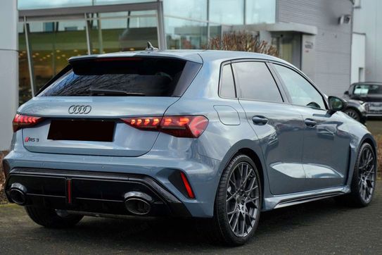 Audi A3 RS3 TFSI quattro Sportback