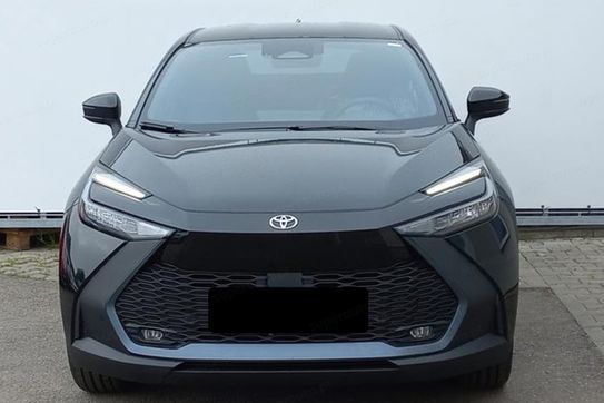 Toyota C-HR Style 2.0 Hybrid Dynamic Force Plug-in