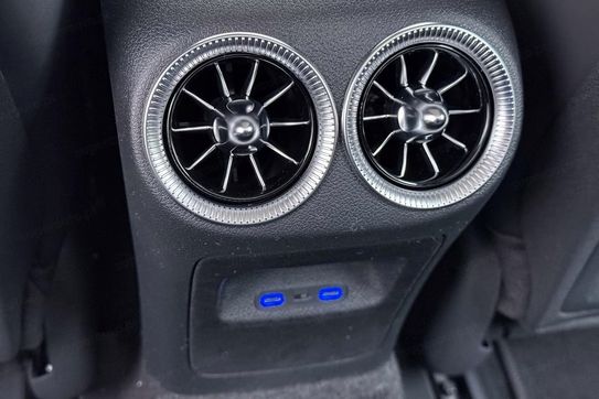 Mercedes CLA 200 4-Matic AMG Line