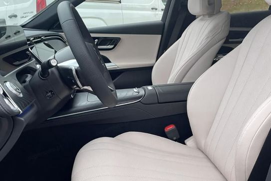 Mercedes E Klasa 220 d 4-Matic AMG