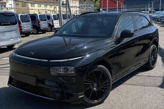 XPENG G9 Performance Pro AWD 94,6 kWh