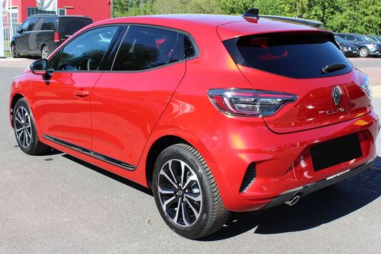 Renault Clio Techno 1.0 TCe X-Tronic