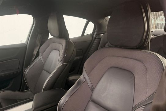 Volvo S60 B4 B R-Design