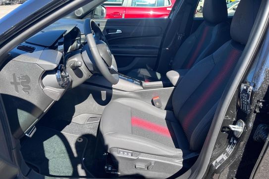 Alfa Romeo Junior 1.2 Ibrida Ti