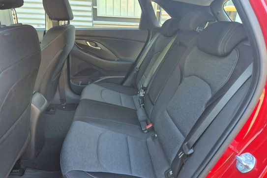 Hyundai i30 1.5 t-Gdi 48V Smart Dct