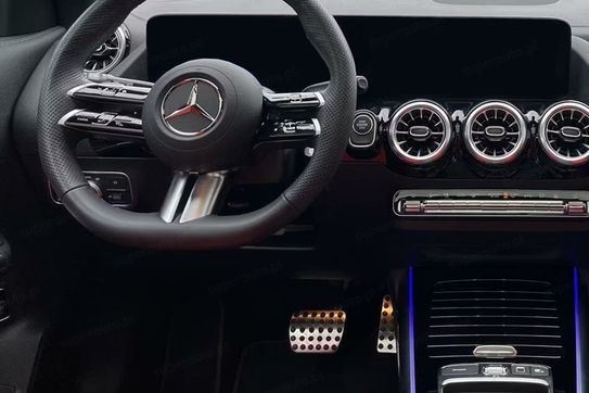 Mercedes GLA 200 AMG Line