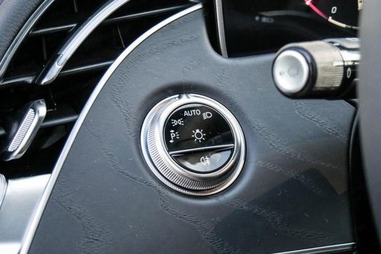 Mercedes Klasa E 220 d Avantgarde