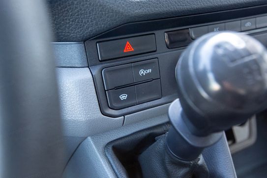 Volkswagen Crafter Kontener 8EP + Winda