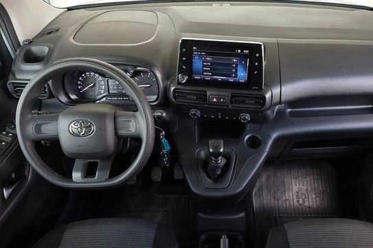 Toyota Proace City Verso 1.5 d-4D Business