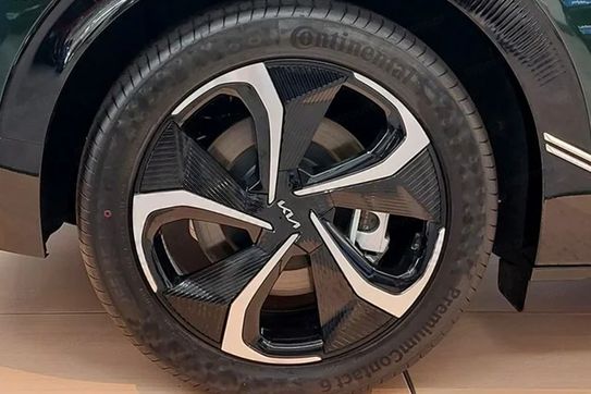Kia EV6 77.4kWh Plus
