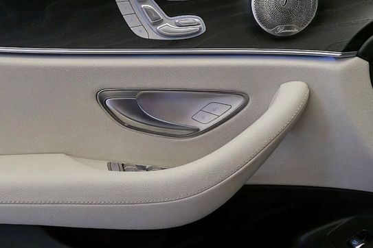 Mercedes Klasa E 220 d 4MATIC Avantgarde