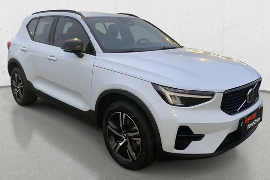 Volvo XC40 B3 B Plus Dark