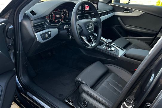 Audi A4 40 TDI mHEV quattro Advanced S tronic