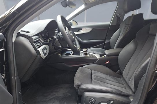 Audi A4 40 TDI mHEV Quattro Advanced S tronic