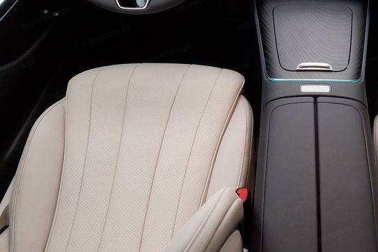Mercedes Klasa E 220 d  4-Matic Avantgarde