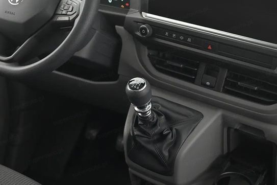 Volkswagen Transporter L2H1 Zabudowa Brygadowa