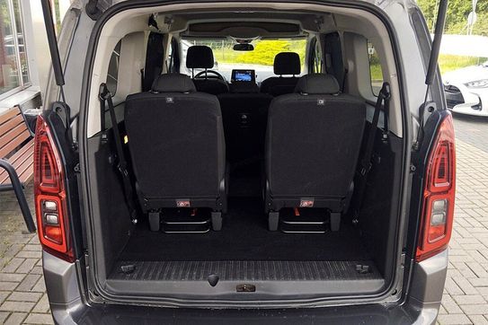 Toyota Proace City Verso Long L2H1 Family 7os AT