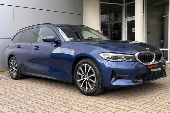 BMW Seria 3 330i xDrive Sport Line aut
