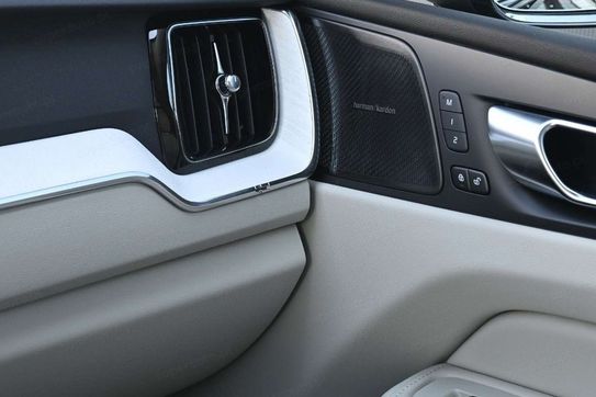 Volvo XC60 B5 AWD Plus Bright