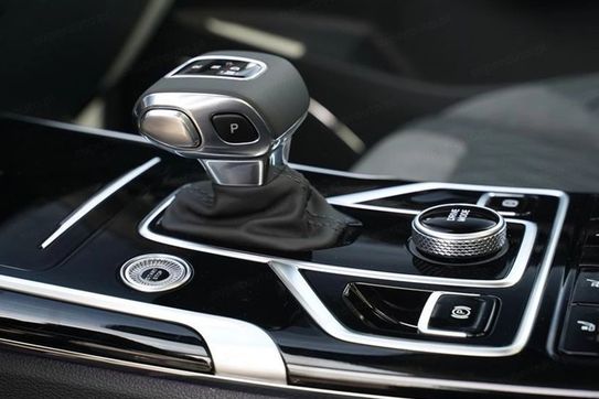Hongqi HS5 2.0T AWD