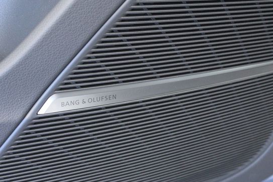 Audi Q8 SQ8 TFSI quattro