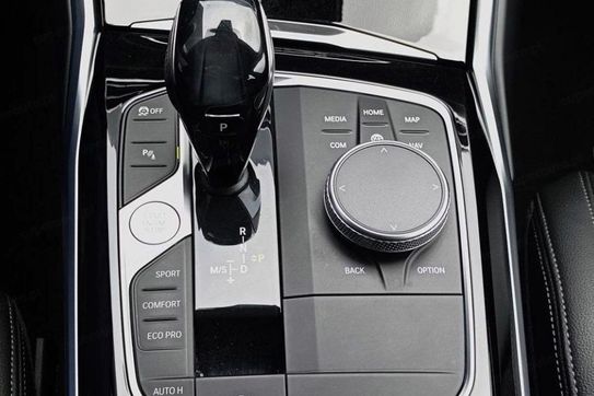 BMW Seria 3 320d xDrive Sport Line sport-aut