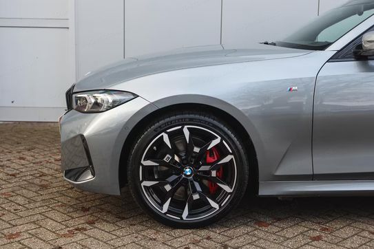 BMW Seria 3 Touring 330d xDrive M Sport
